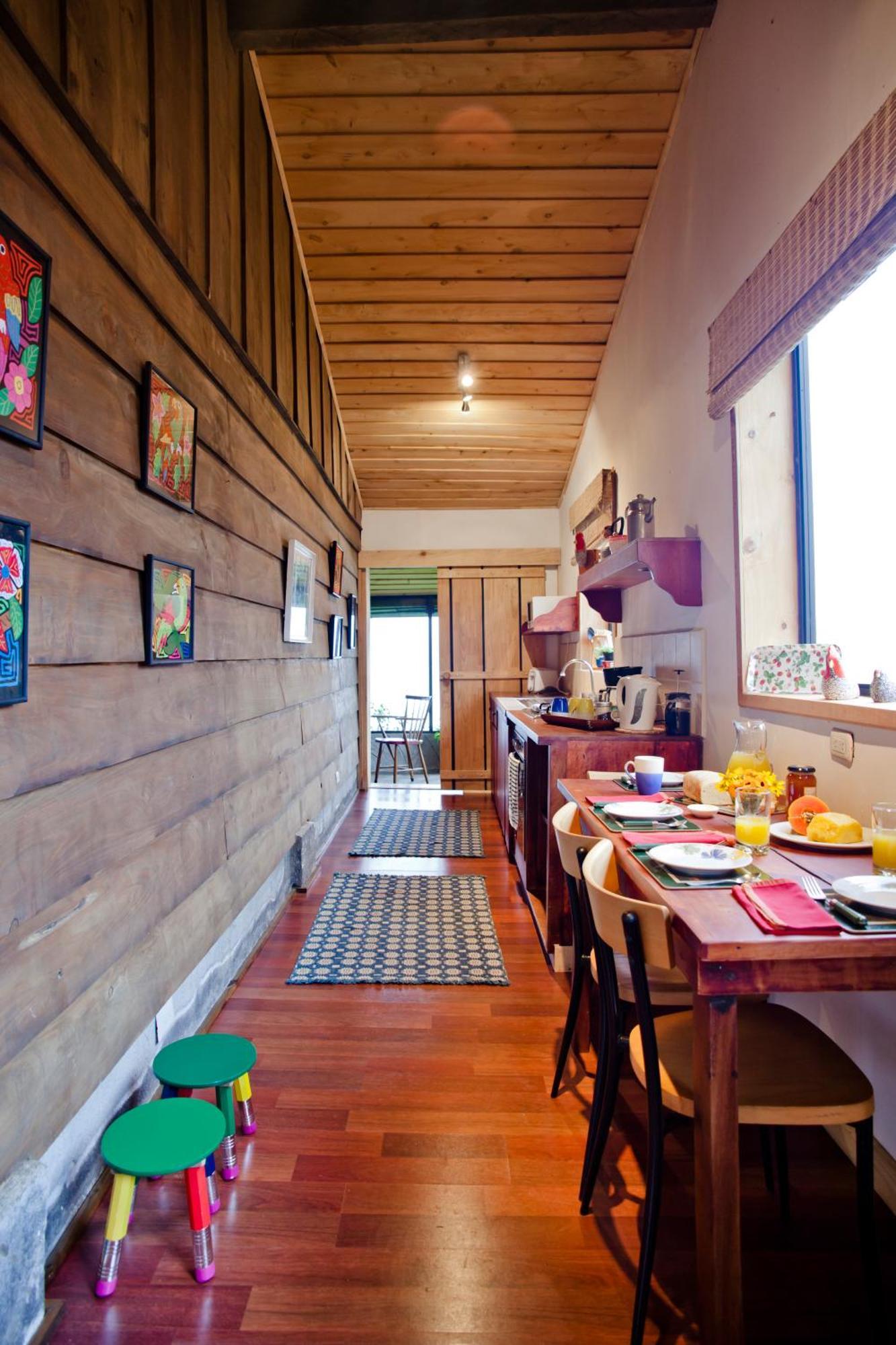 Poas Volcano Lodge Vara Blanca  Buitenkant foto